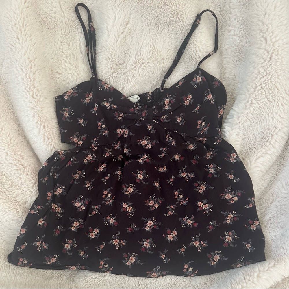 American Eagle Outfitters Floral Side Cutout Tank Top